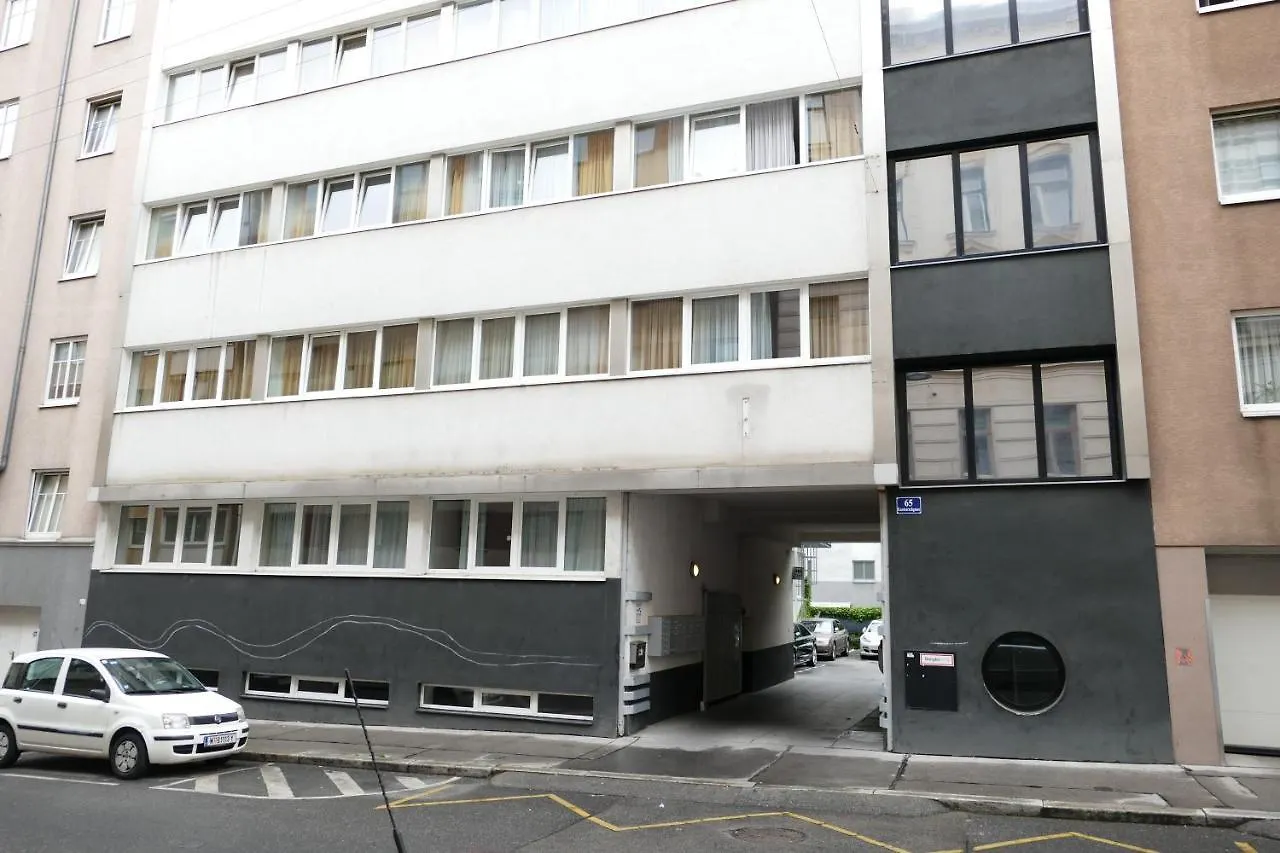 Comfy Mini Apartments Vienna 0*,  Austria